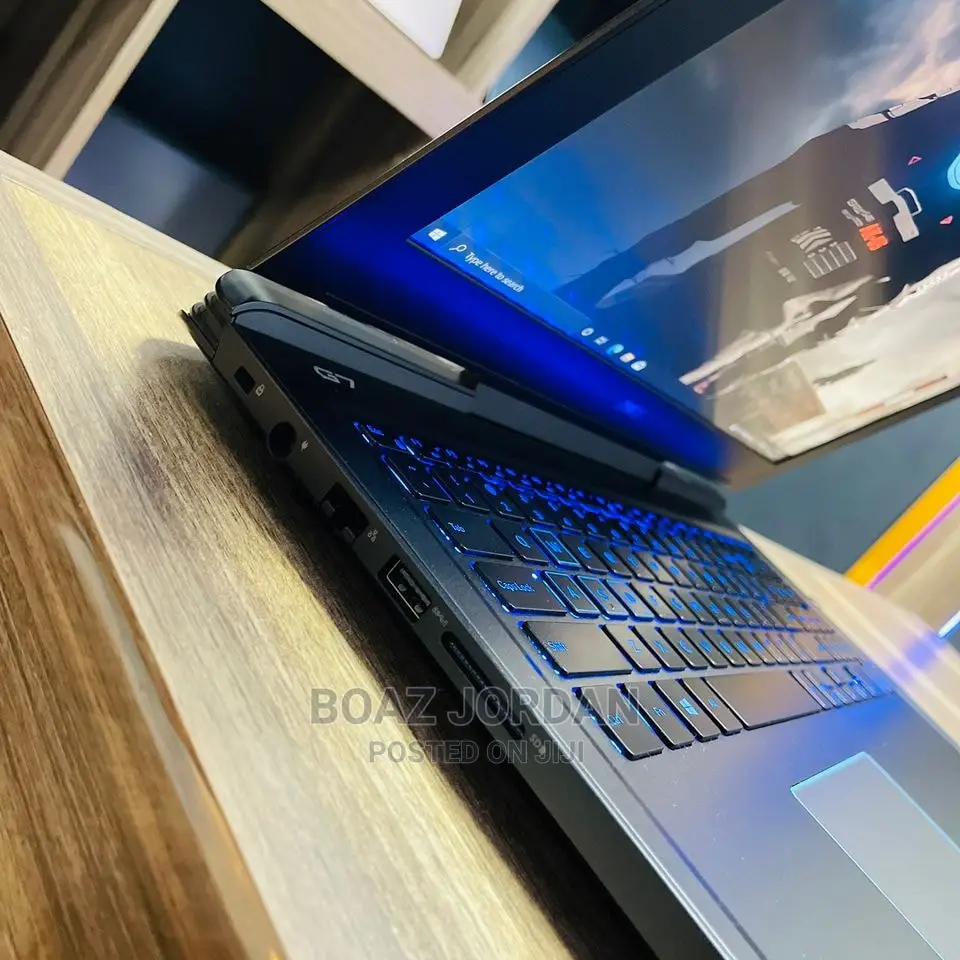 New Laptop Dell Inspiron 15 16GB Intel Core I7 SSHD (Hybrid) 1T