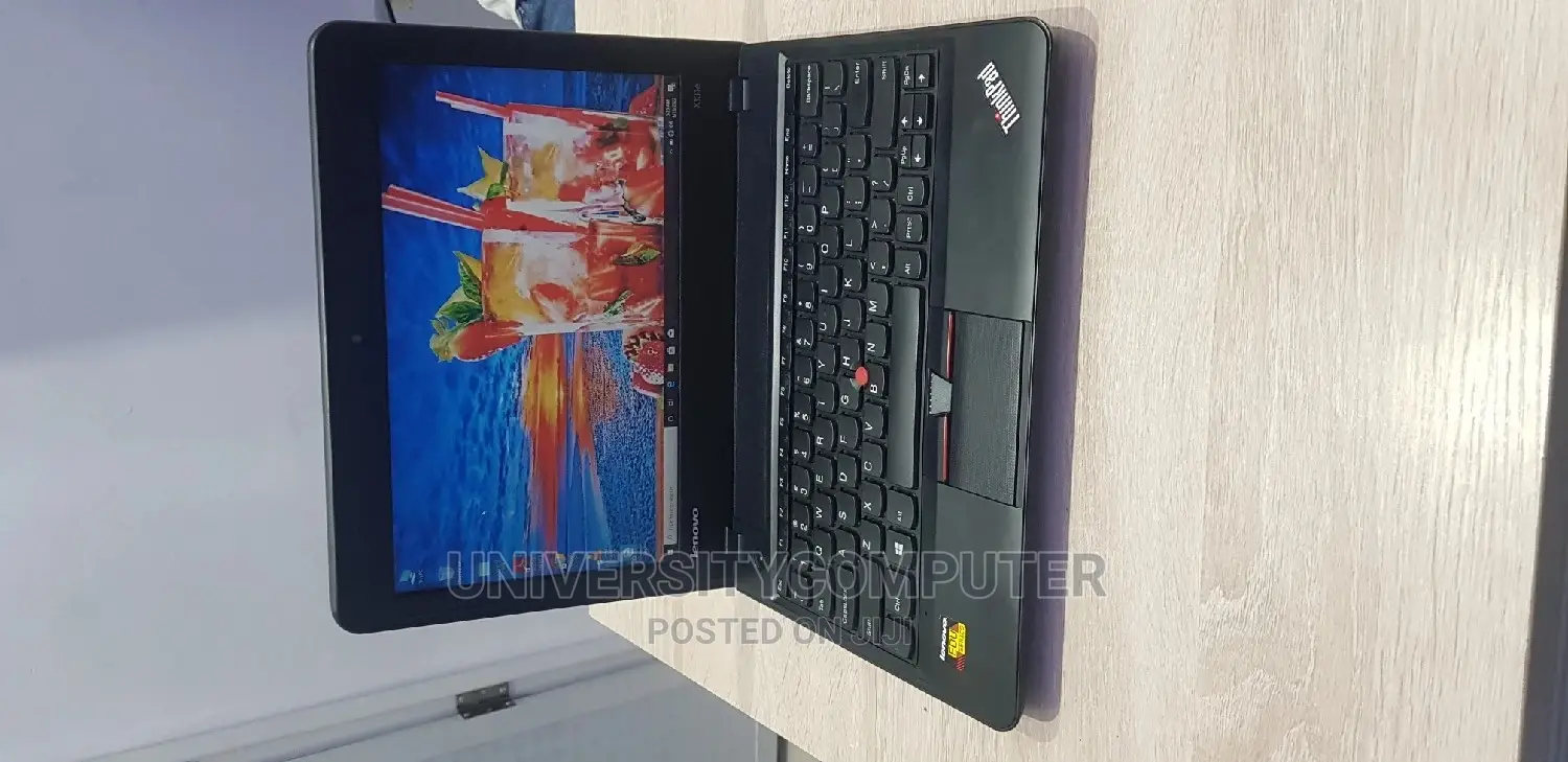 Laptop Lenovo ThinkPad X131e 4GB AMD A4 HDD 320GB