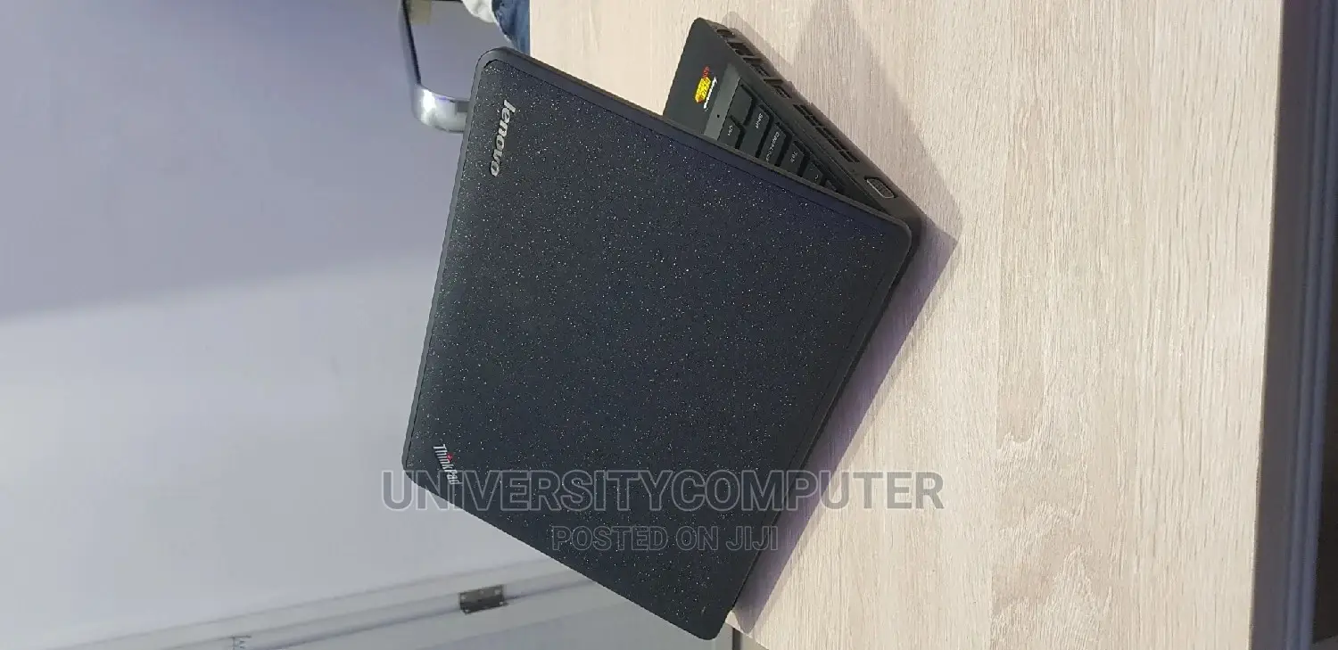 Laptop Lenovo ThinkPad X131e 4GB AMD A4 HDD 320GB