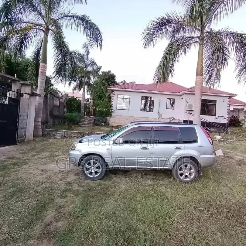 4bdrm House in Kinondoni for Sale