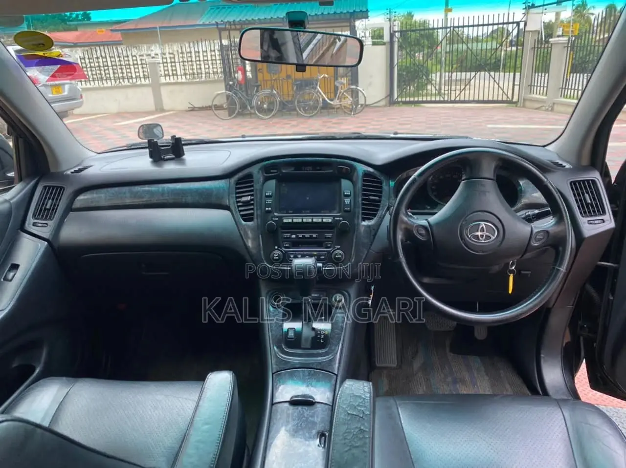 Toyota Kluger 2005 Black