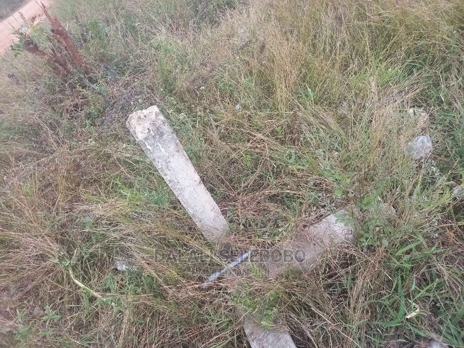 Coner Plot Kwa Biashara Bunju Usalama