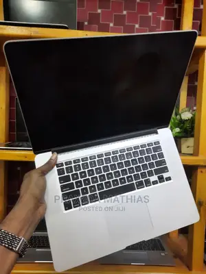 Laptop Apple MacBook 2014 16GB Intel Core i7 HDD 500GB