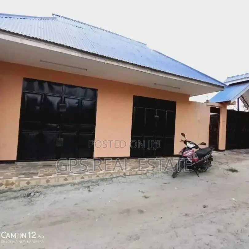 3bdrm House in Vikindu, Kigamboni for Sale