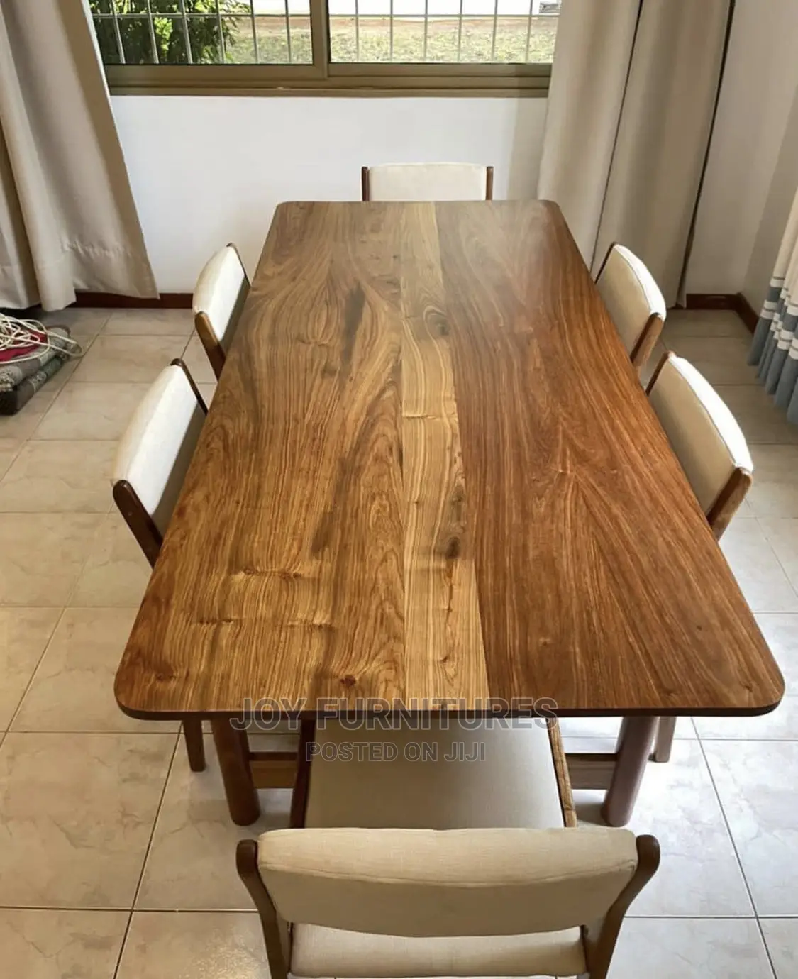 Dinning Table