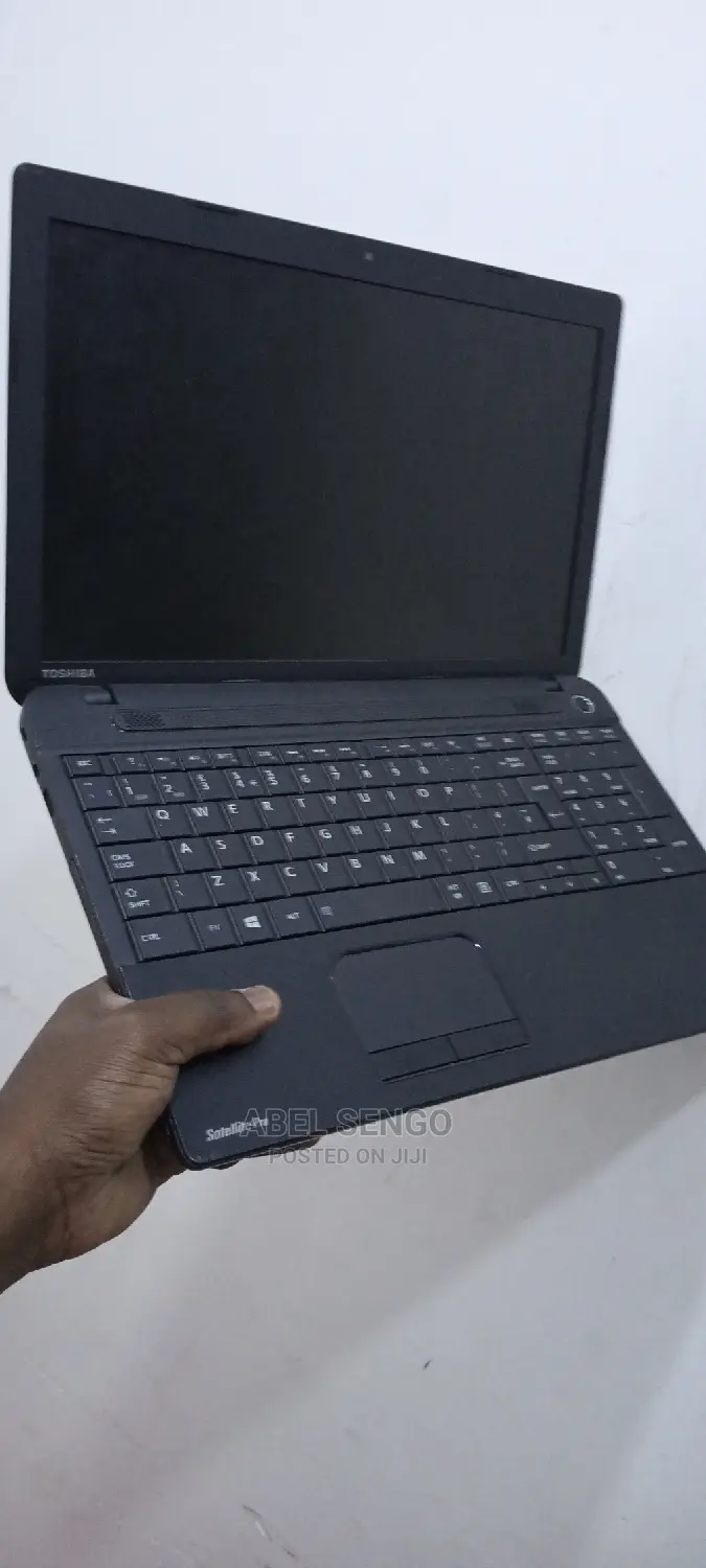 Laptop Toshiba Satellite Pro C650 4GB Intel Core I5 HDD 500GB