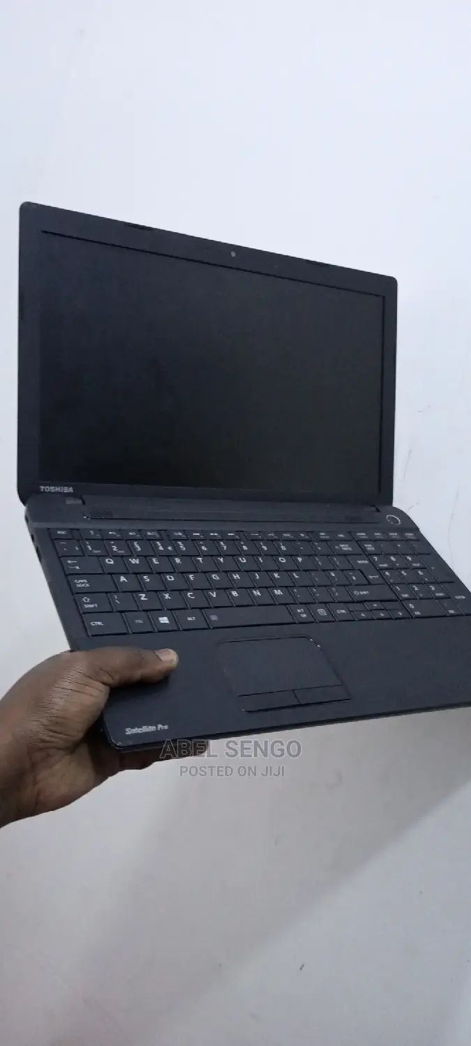 Laptop Toshiba Satellite Pro C650 4GB Intel Core I5 HDD 500GB
