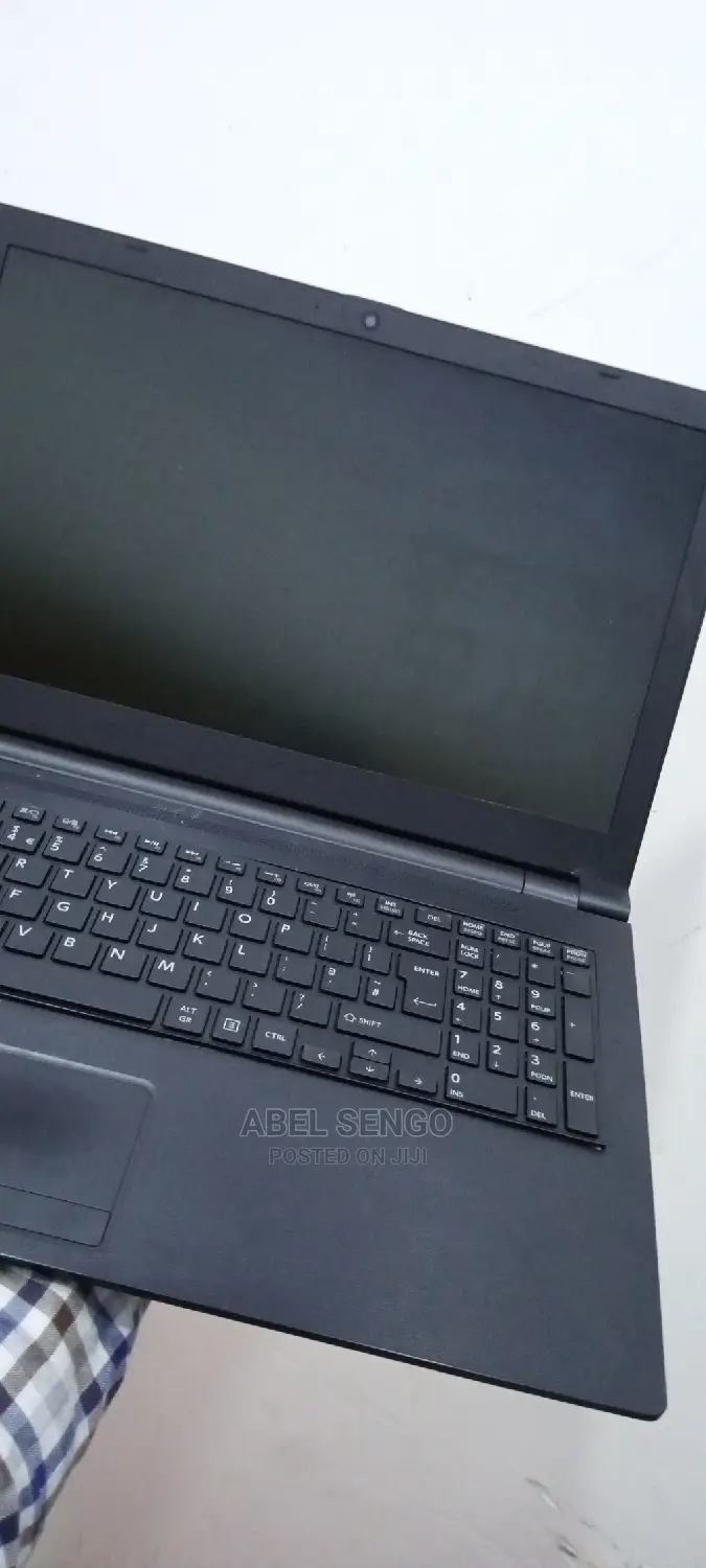 Laptop Toshiba 4GB Intel Core I3 HDD 320GB
