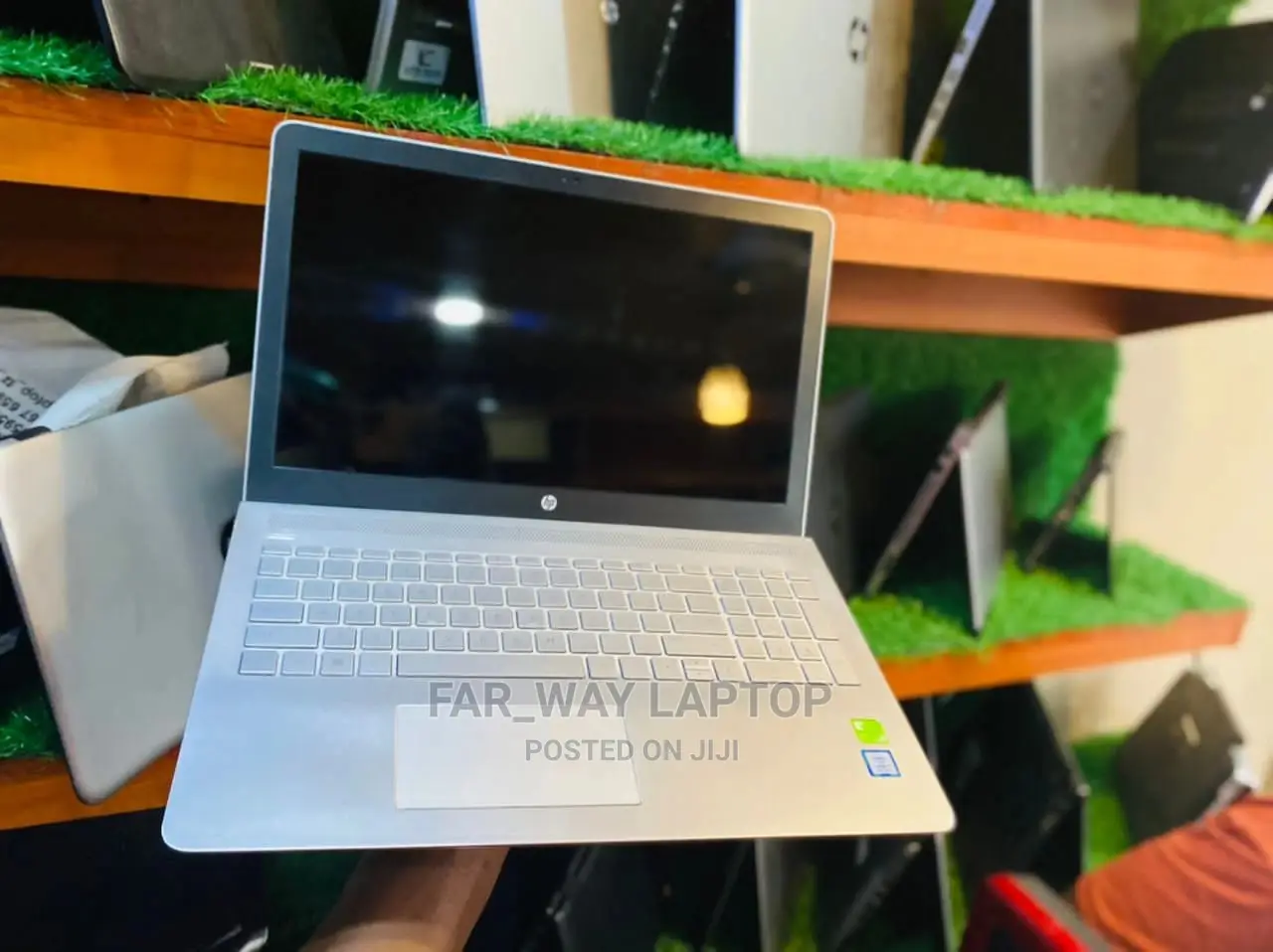 Laptop HP Pavilion 15-Cs3063cl 8GB Intel Core I7 HDD 1T