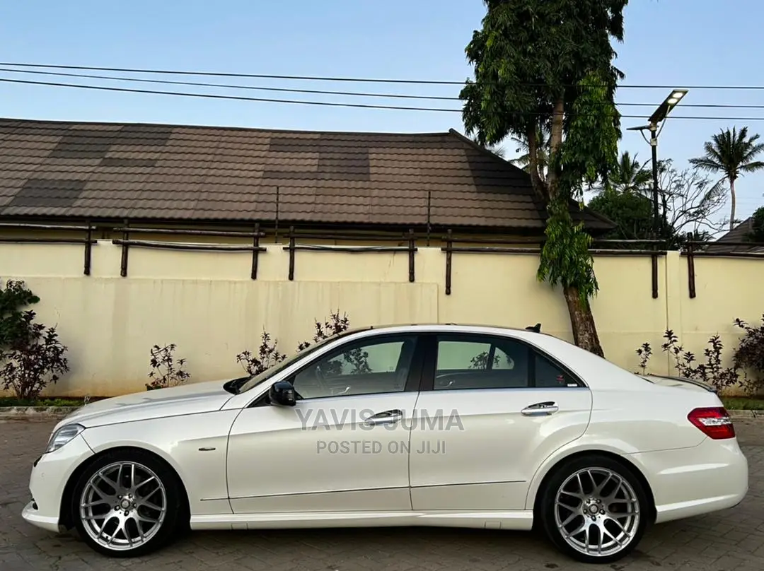 Mercedes-Benz E250 2012 White