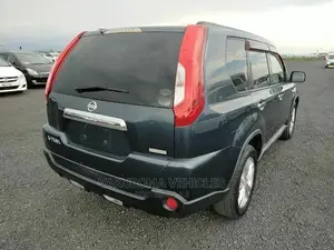 Nissan X-Trail 2011 Blue