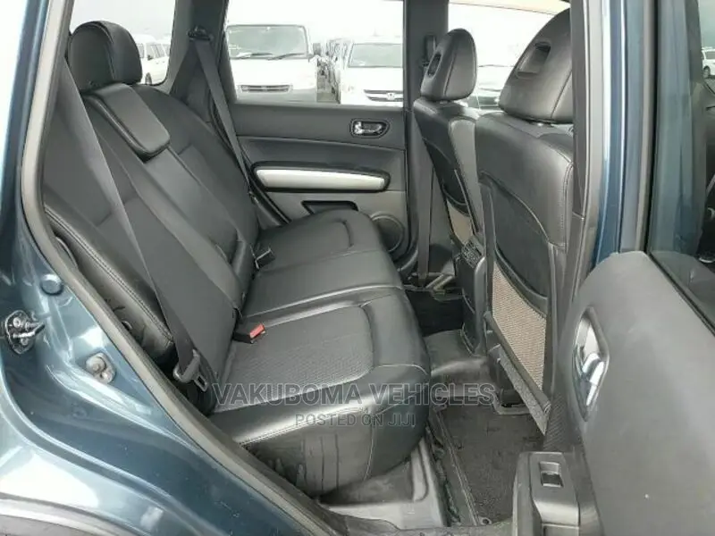 Nissan X-Trail 2011 Blue