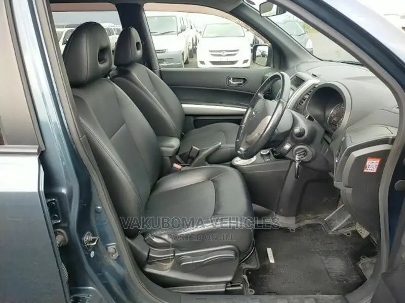 Nissan X-Trail 2011 Blue