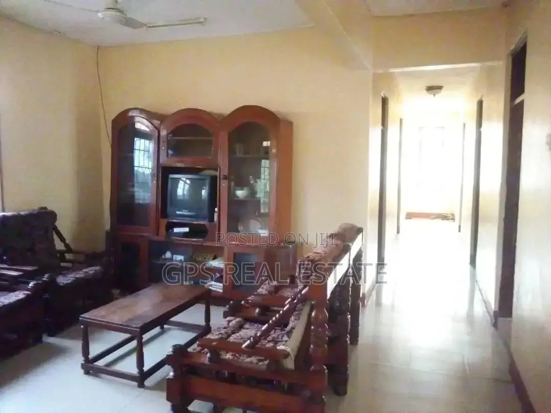 3bdrm House in Kimara Temboni, Kinondoni for Sale