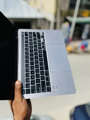 Laptop Apple MacBook Pro 2020 8GB Intel Core I5 SSD 256GB