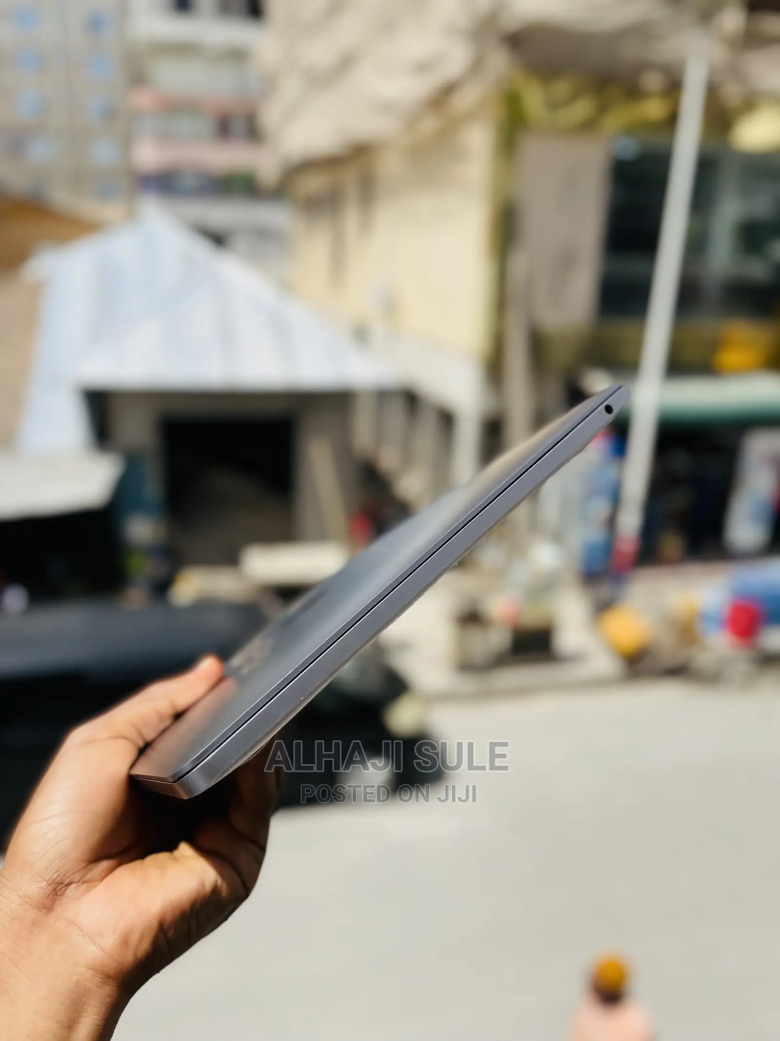Laptop Apple MacBook Pro 2020 8GB Intel Core I5 SSD 256GB
