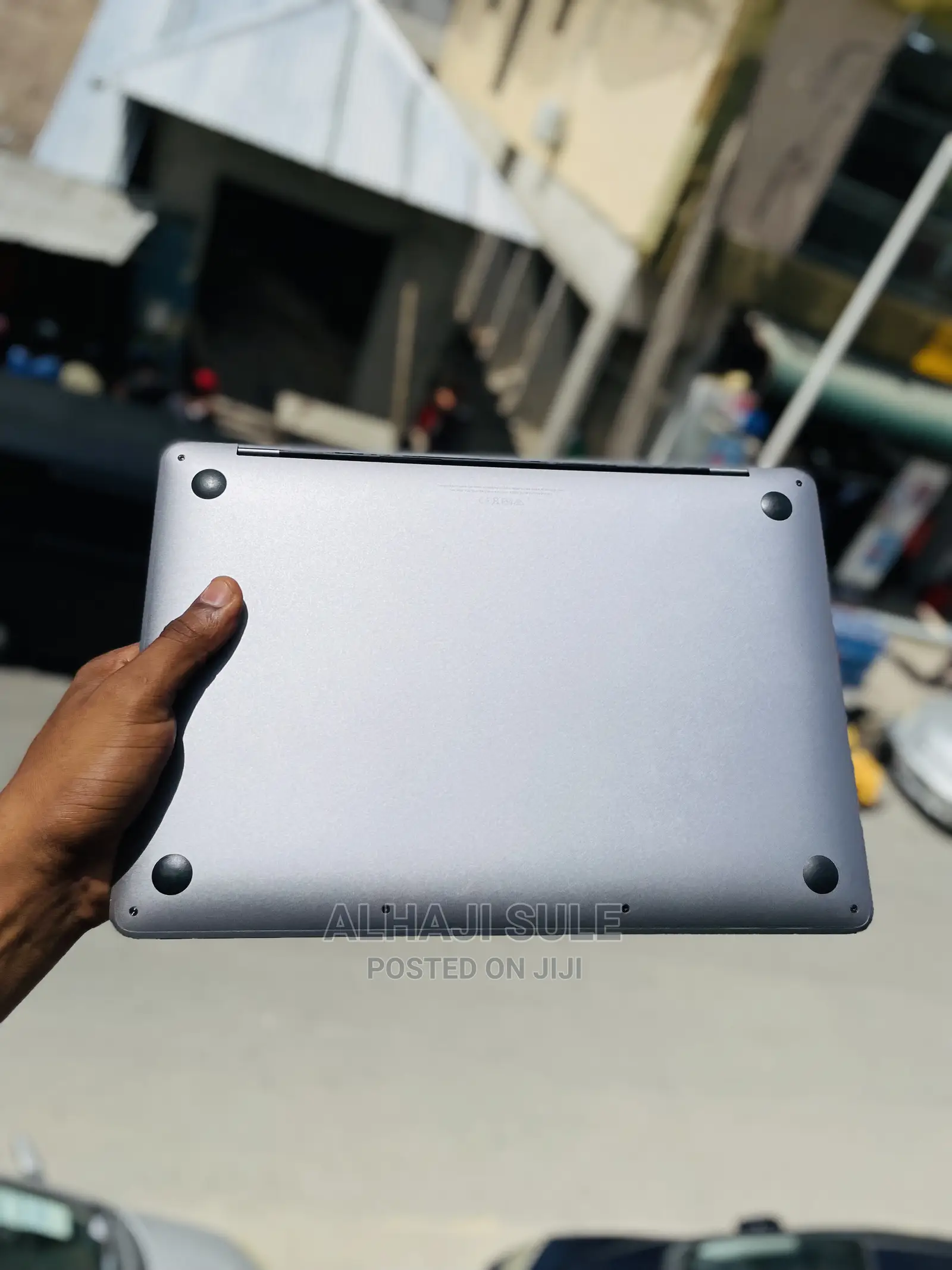 Laptop Apple MacBook Pro 2020 8GB Intel Core I5 SSD 256GB