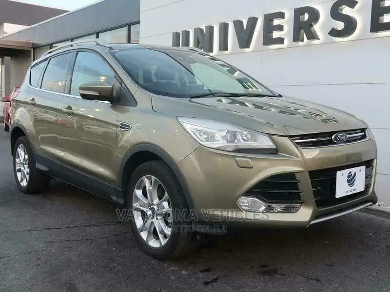 Ford Kuga 2014 Gold