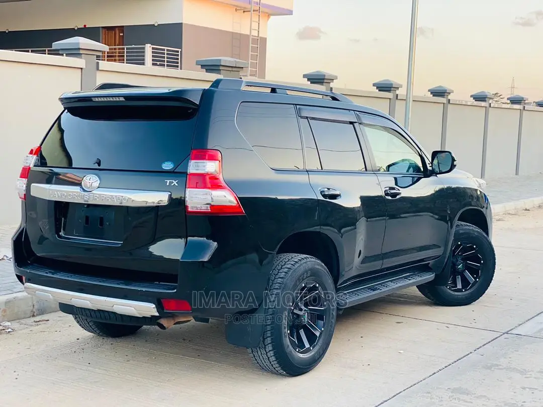 Toyota Land Cruiser Prado 2014 Black