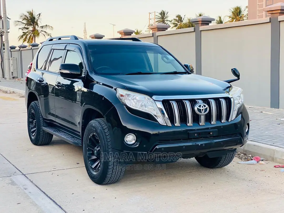 Toyota Land Cruiser Prado 2014 Black
