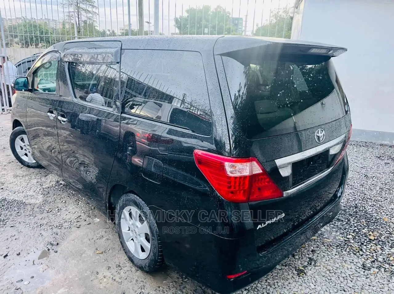 Toyota Alphard 2010 Black