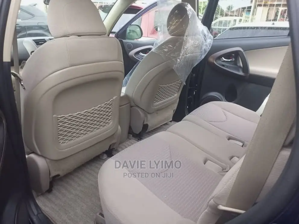 Toyota Vanguard 2008 Blue