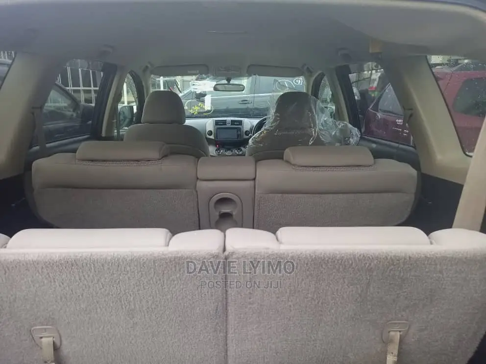 Toyota Vanguard 2008 Blue
