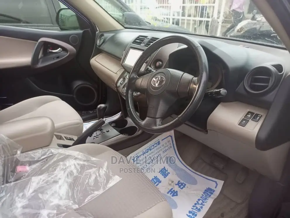 Toyota Vanguard 2008 Blue