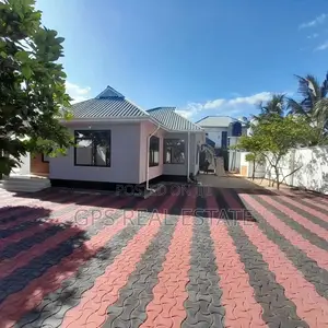3bdrm House in Tuangoma, Kigamboni for Sale
