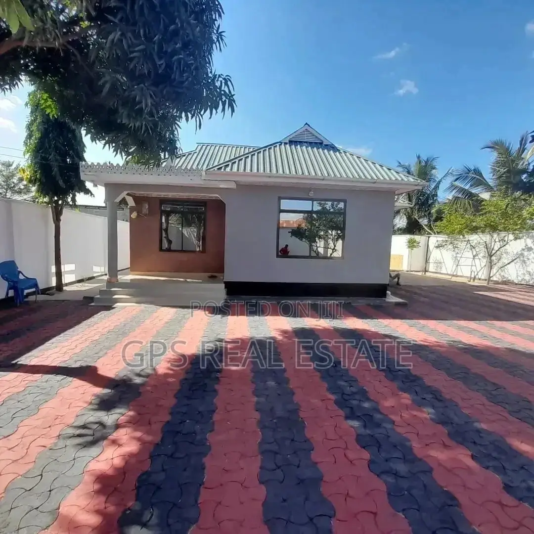 3bdrm House in Tuangoma, Kigamboni for Sale