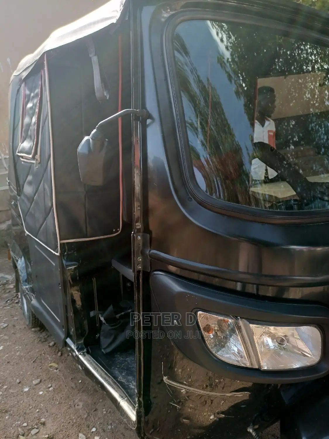 TVS 2022 Black