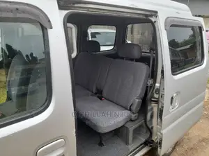 Suzuki Every Wagon 2004 Silver