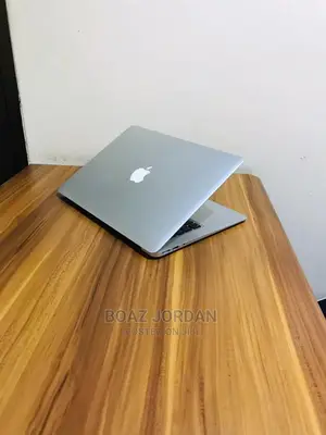 New Laptop Apple MacBook Air 2014 4GB Intel Core I5 SSD 128GB