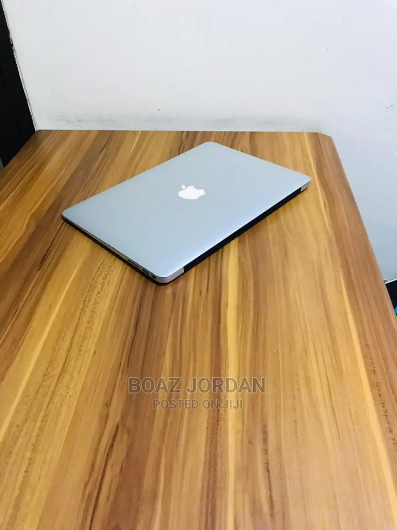 New Laptop Apple MacBook Air 2014 4GB Intel Core I5 SSD 128GB