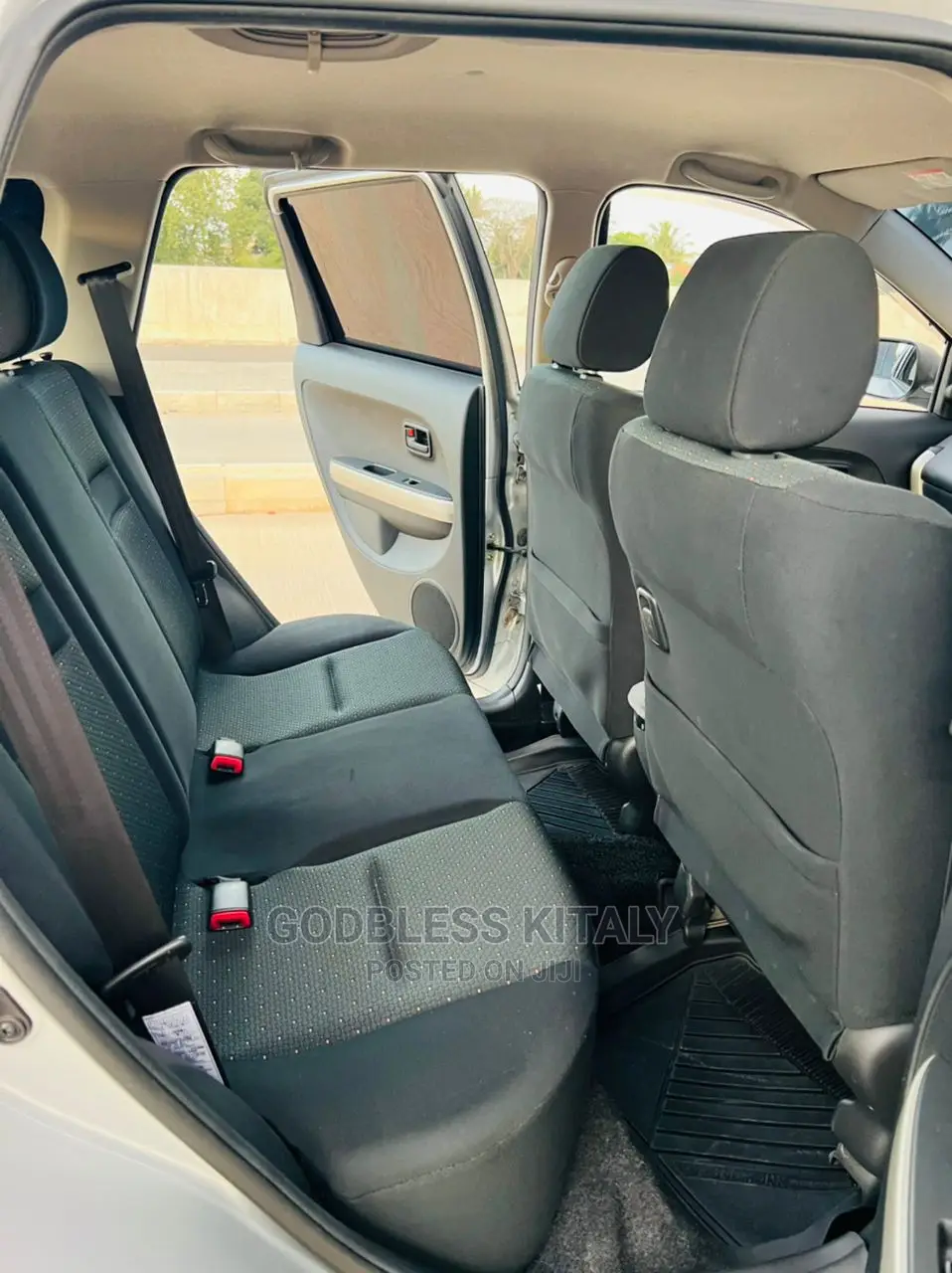 Toyota IST 2006 Silver