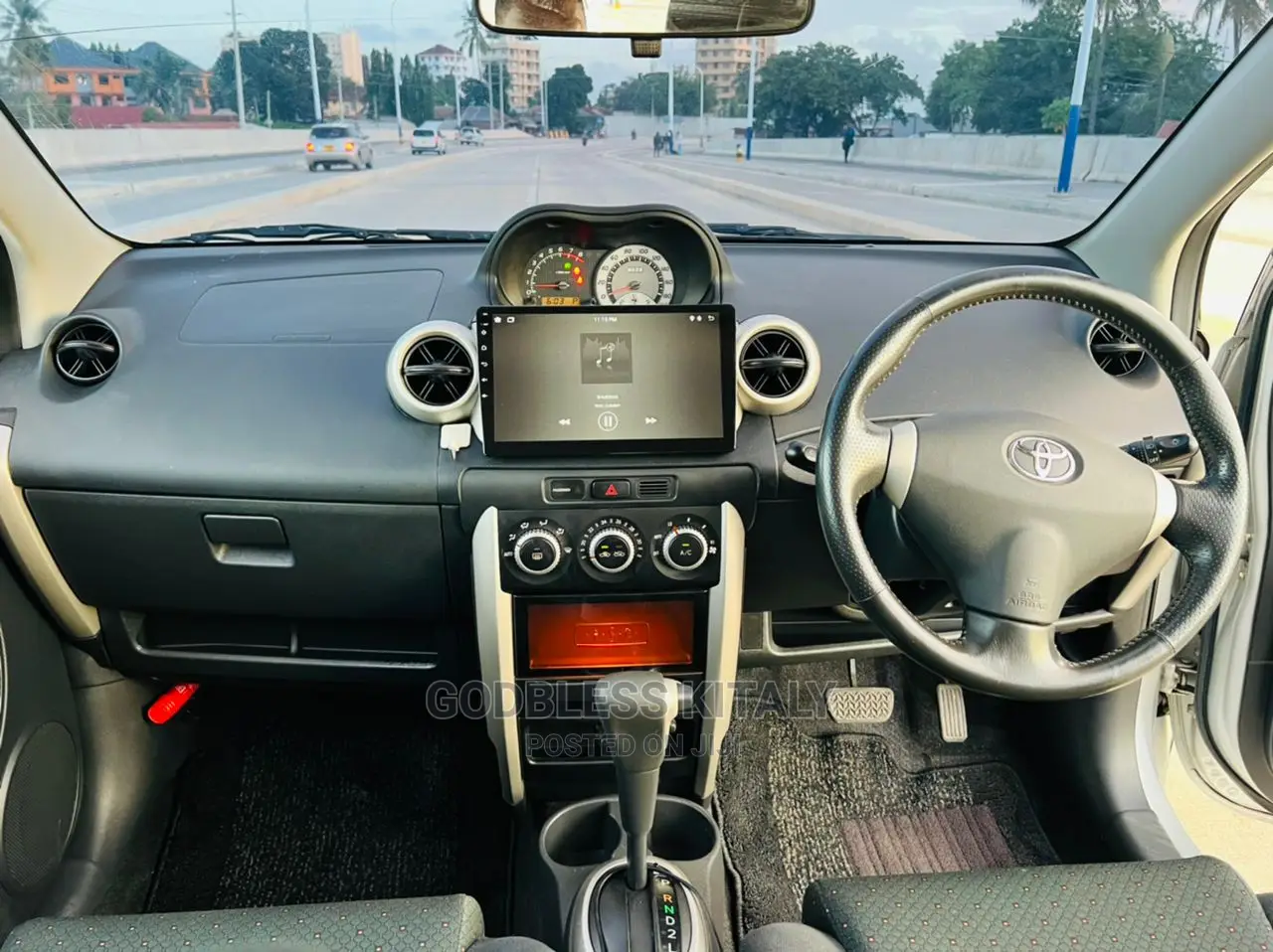 Toyota IST 2006 Silver
