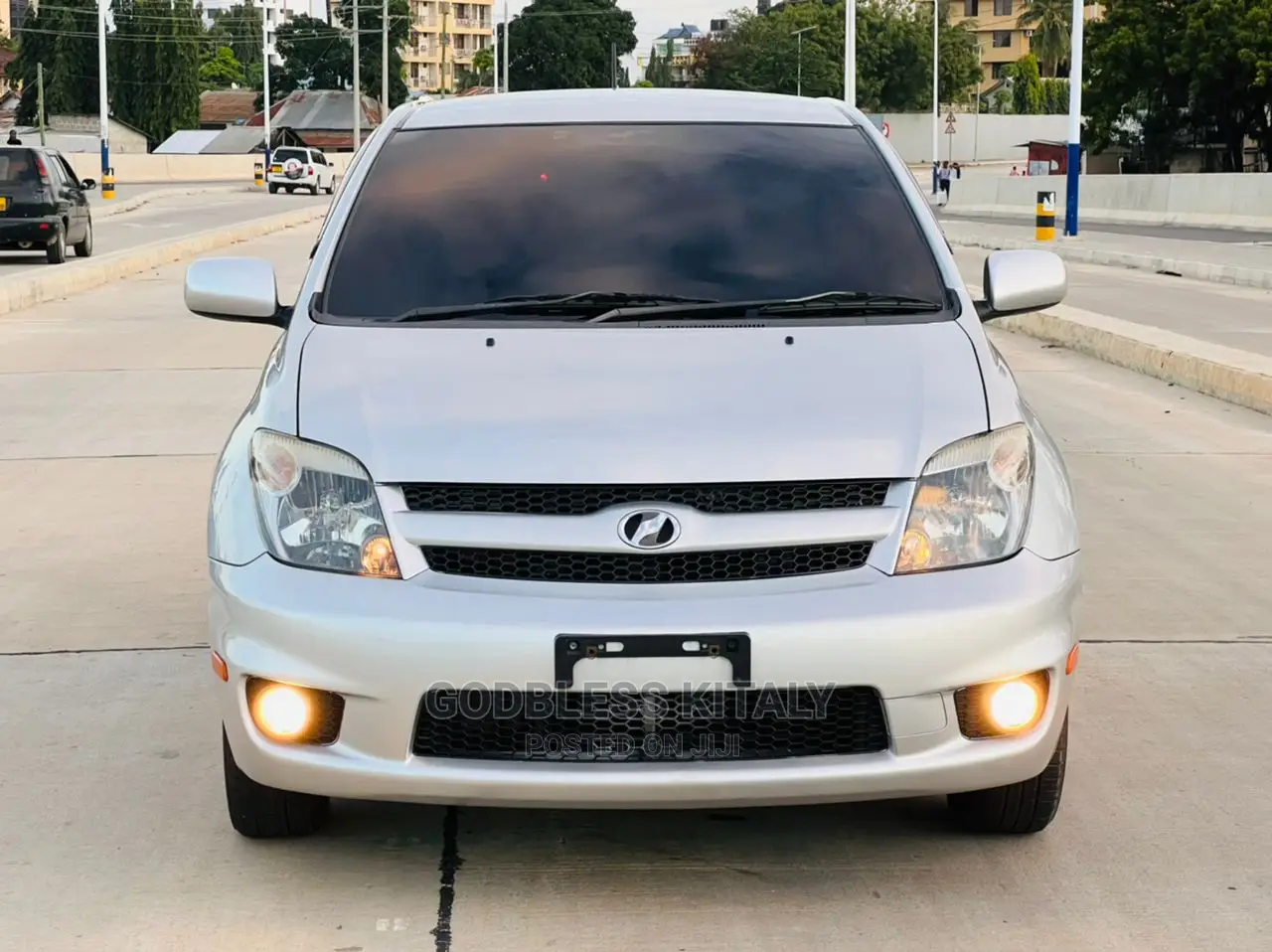Toyota IST 2006 Silver