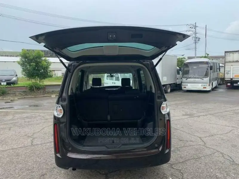 Mazda Biante 2011 Black