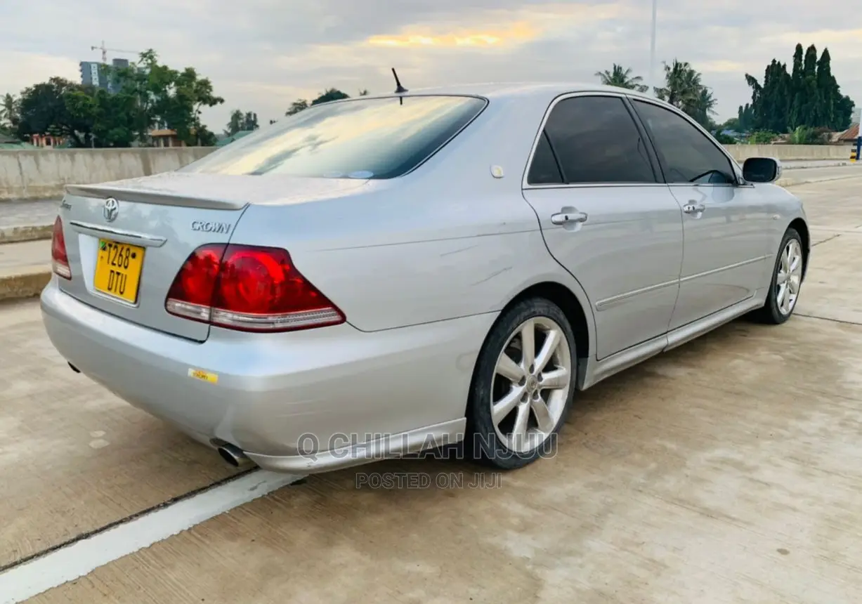 Toyota Crown 2007