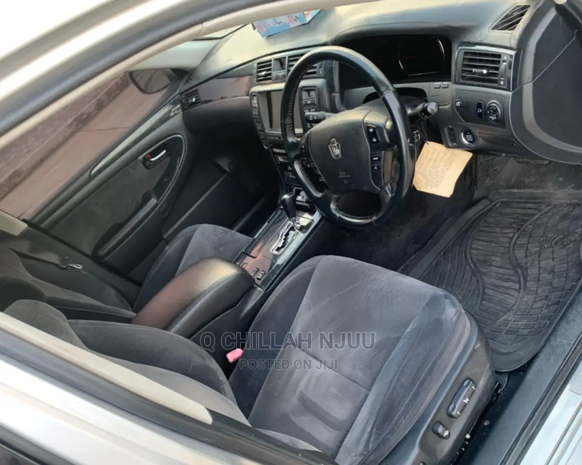 Toyota Crown 2007