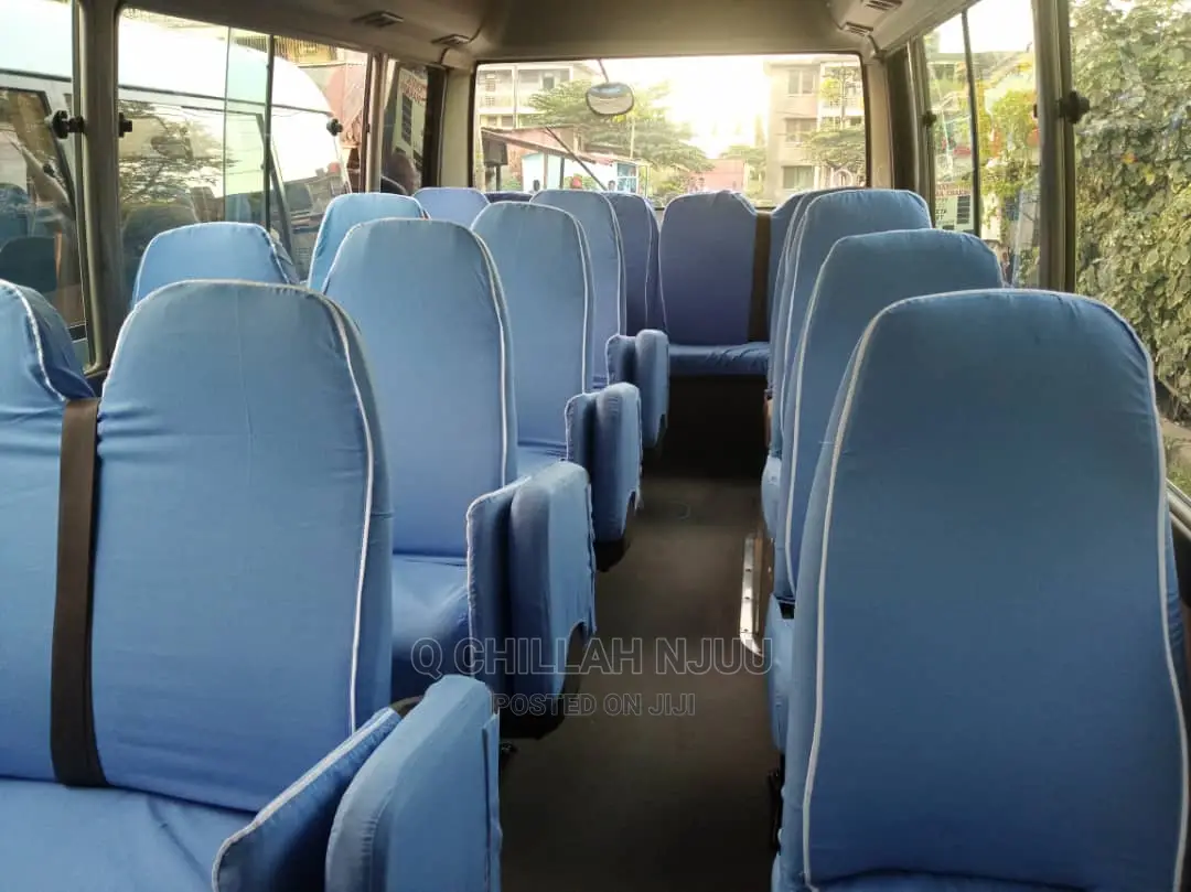 Toyota Coaster 2005