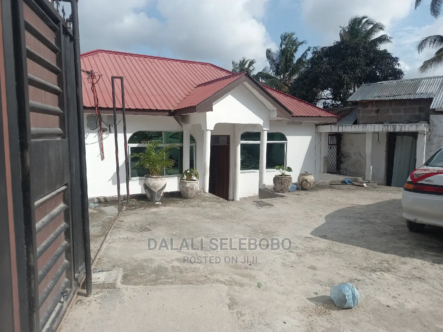 2bdrm Bungalow in Ubungo Kibo, Kinondoni for Rent