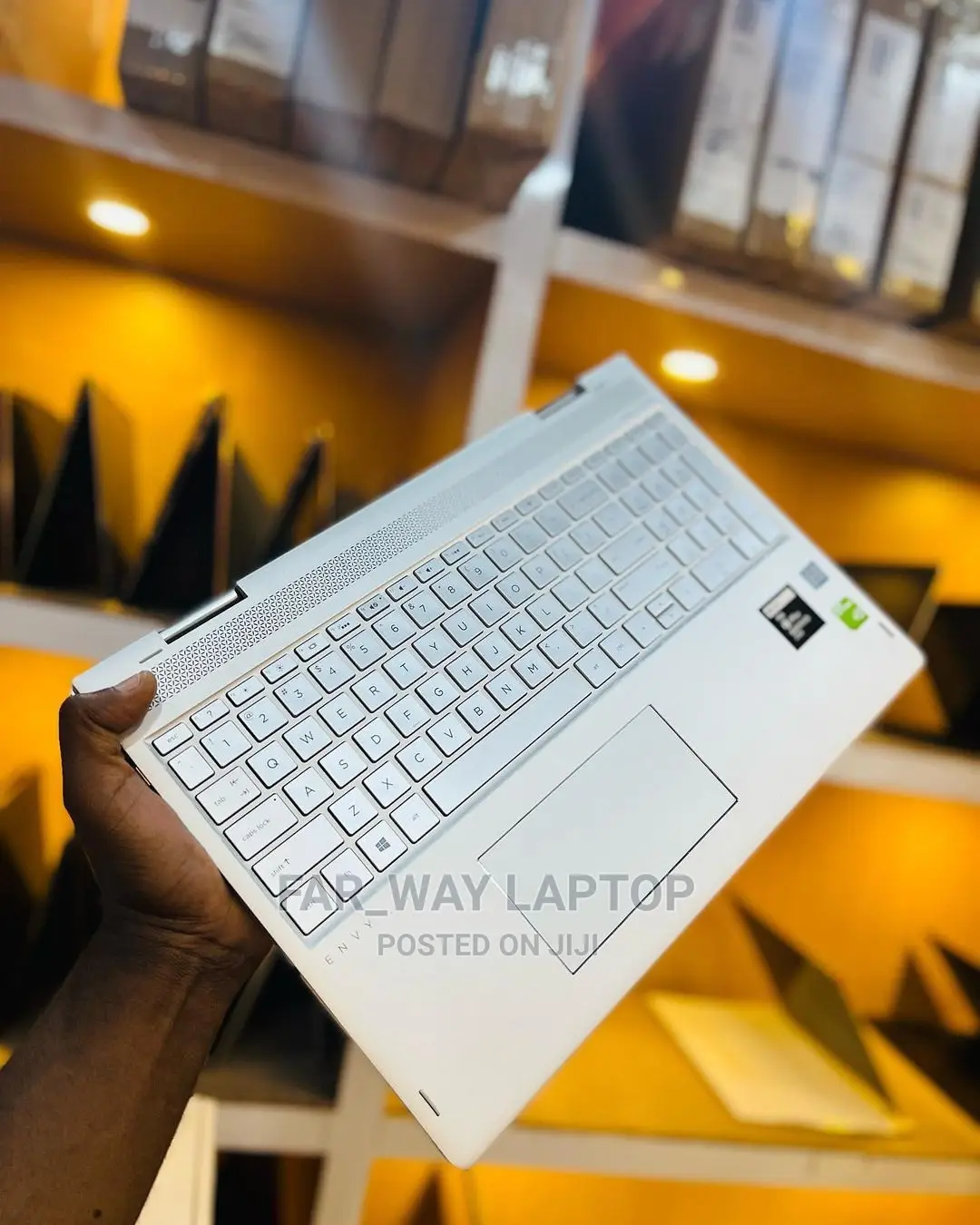 New Laptop HP Envy X360 15t 12GB Intel Core I5 SSD 512GB