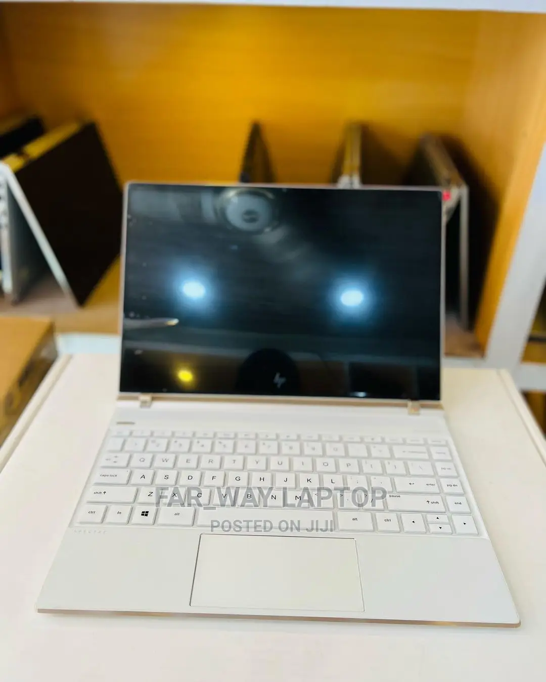 New Laptop HP Spectre 13t 8GB Intel Core I5 SSD 256GB