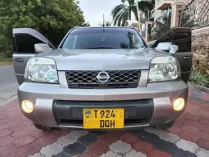 Nissan X-Trail 2.0 2004 Silver