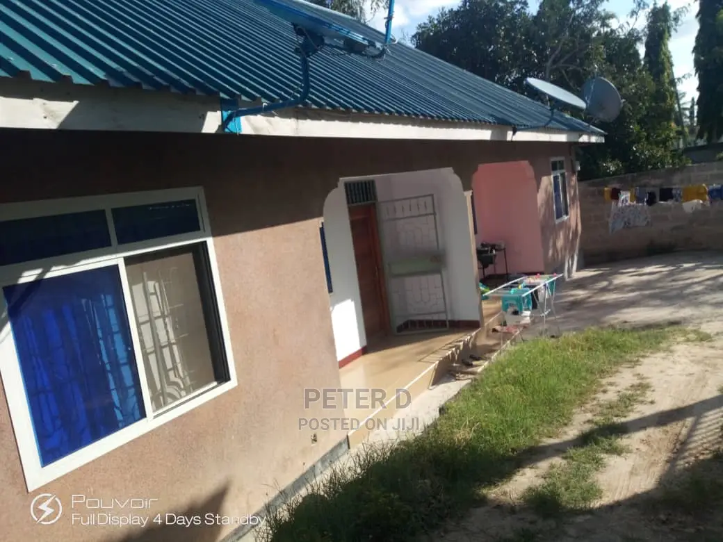2bdrm Apartment in Kimara for Rent