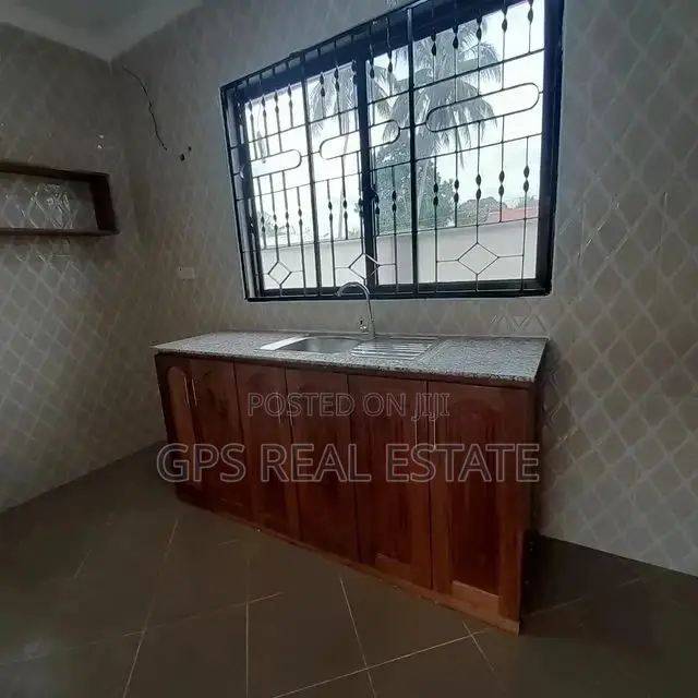 3bdrm House in Kibada, Kigamboni for Sale