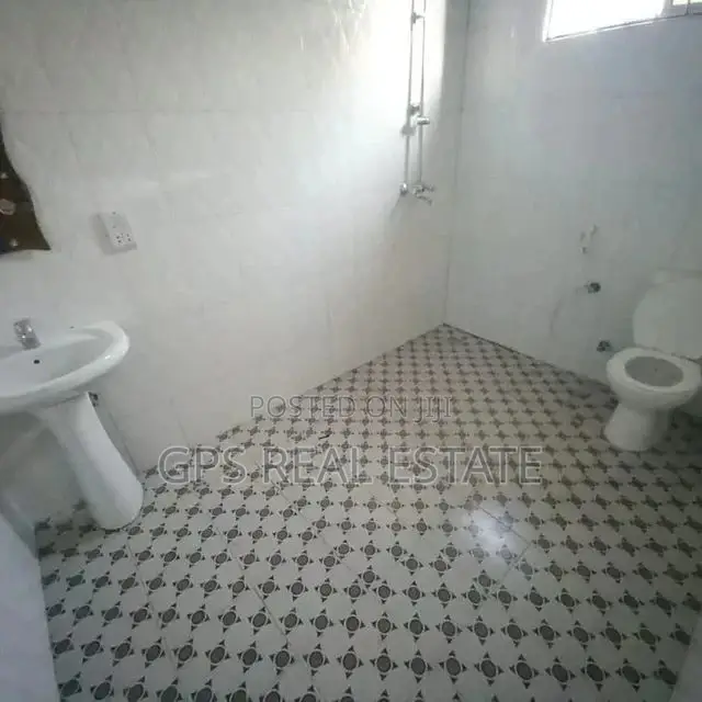 3bdrm House in Kibada, Kigamboni for Sale