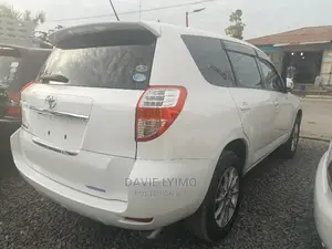 Toyota Vanguard 2009 Pearl