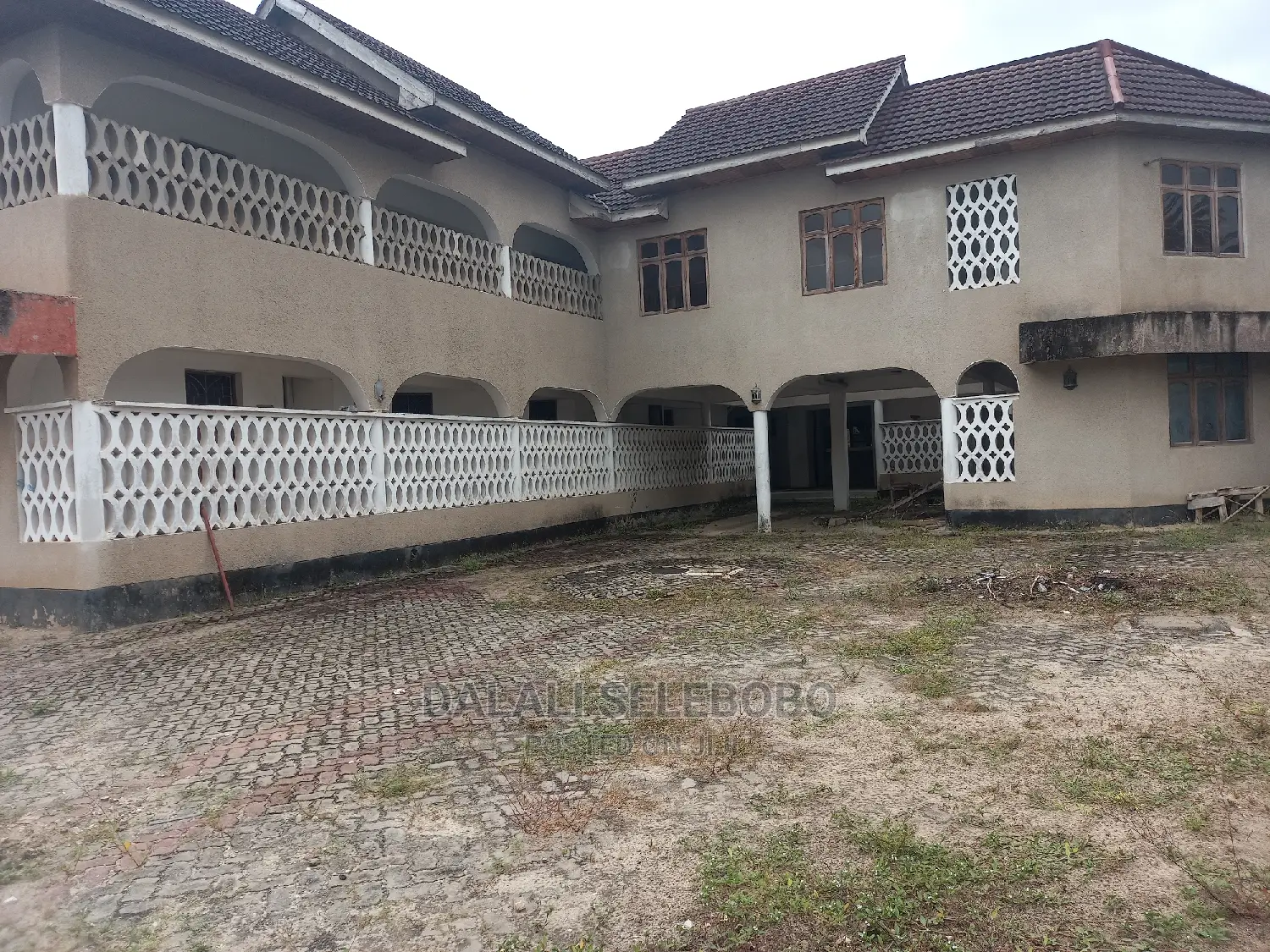18bedrooms All Master at Tegeta Sale 